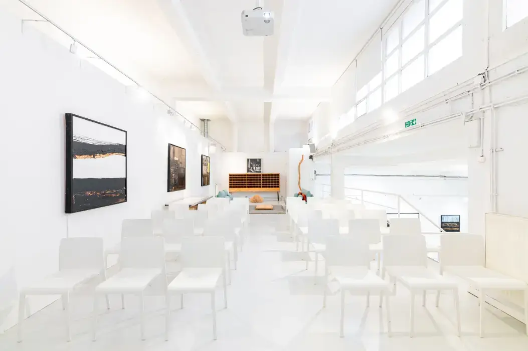 Loft 4-40 9