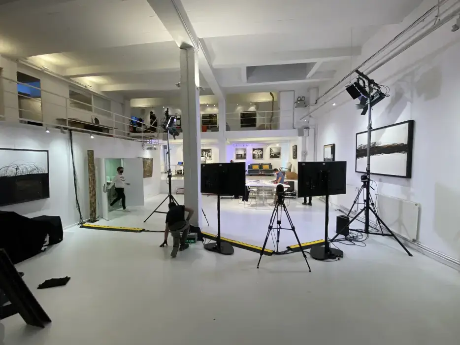 Loft 4-40 23
