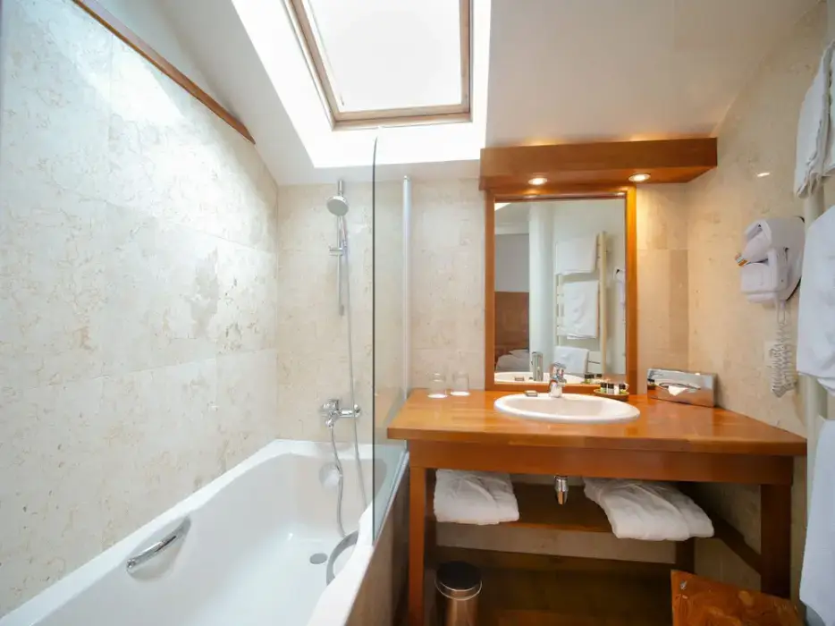 Hôtel et Spa Villa Kerasy 9