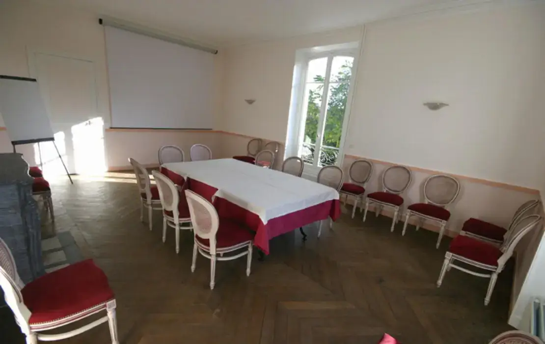 Hostellerie Le Châtel 4