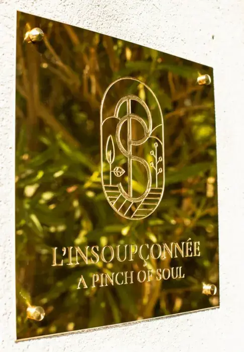 L'Insoupçonnée 6
