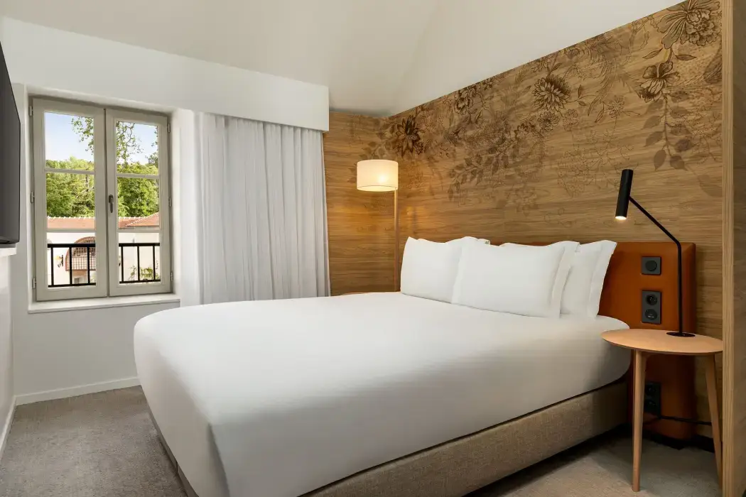 Dolce by Wyndham Versailles 35