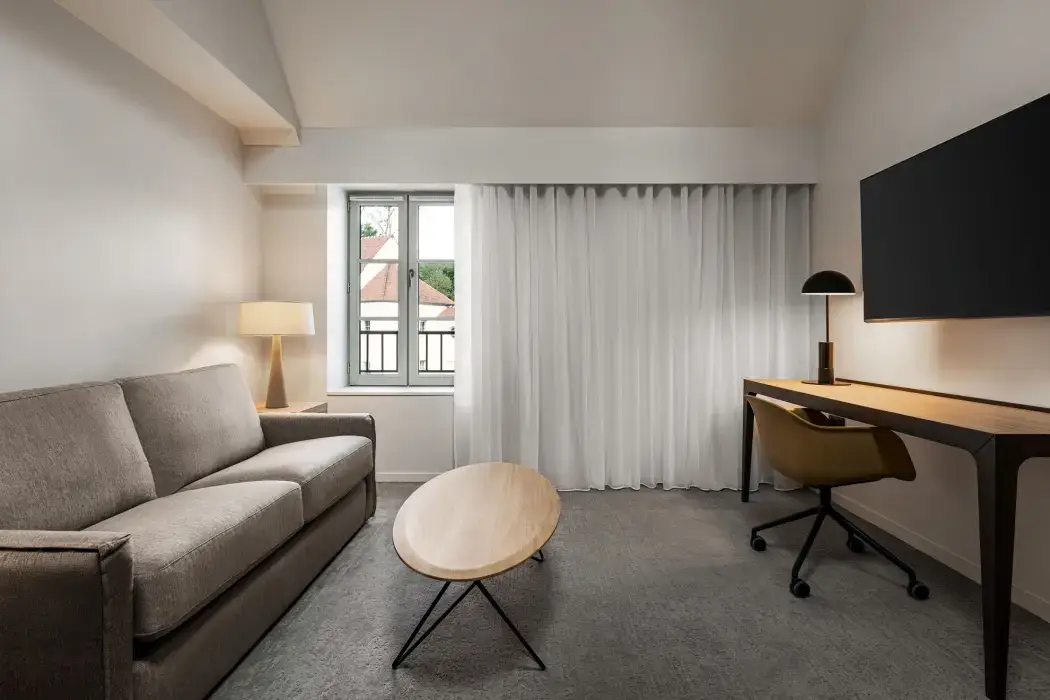 Dolce by Wyndham Versailles 37