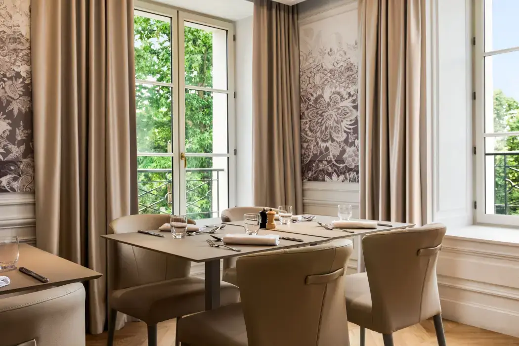 Dolce by Wyndham Versailles 65