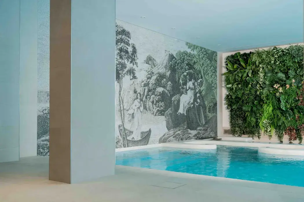 Dolce by Wyndham Versailles 72