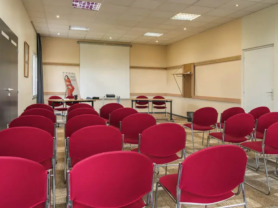 Ibis Falaise Coeur de Normandie 3