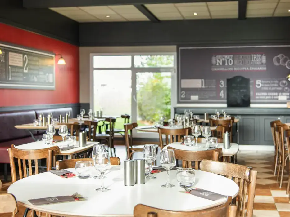 Ibis Falaise Coeur de Normandie 5