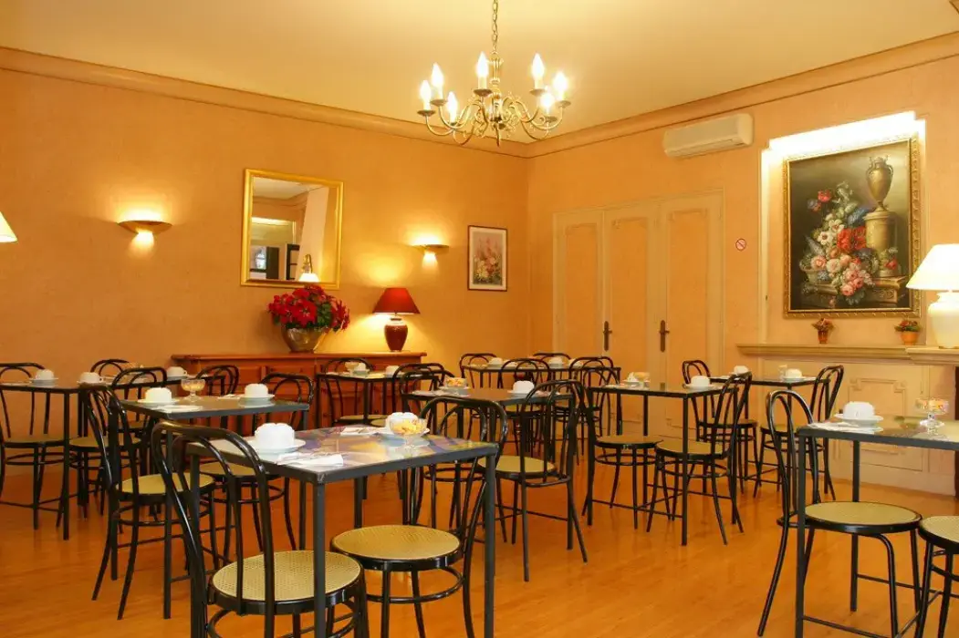 Hôtel Chiffre 6