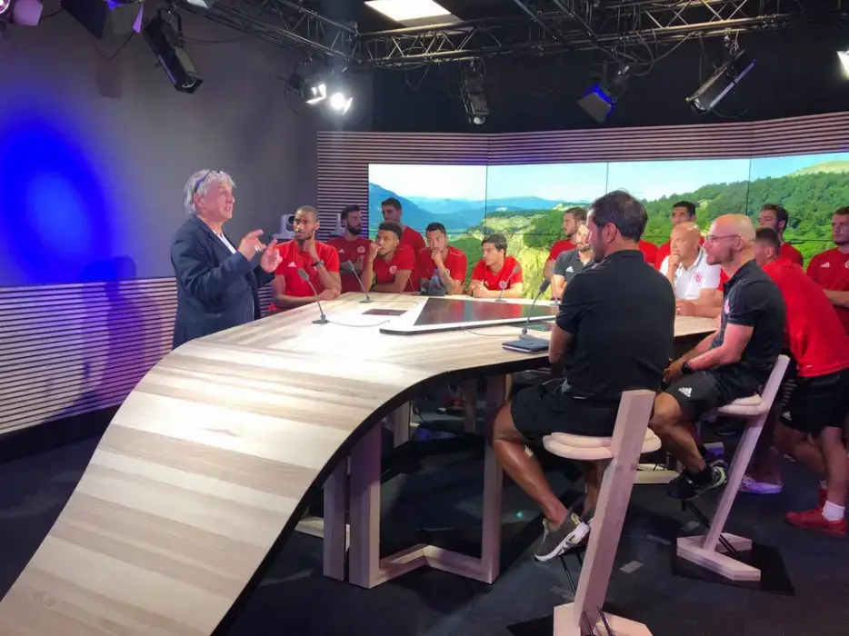 Espace Média Télécabine 8