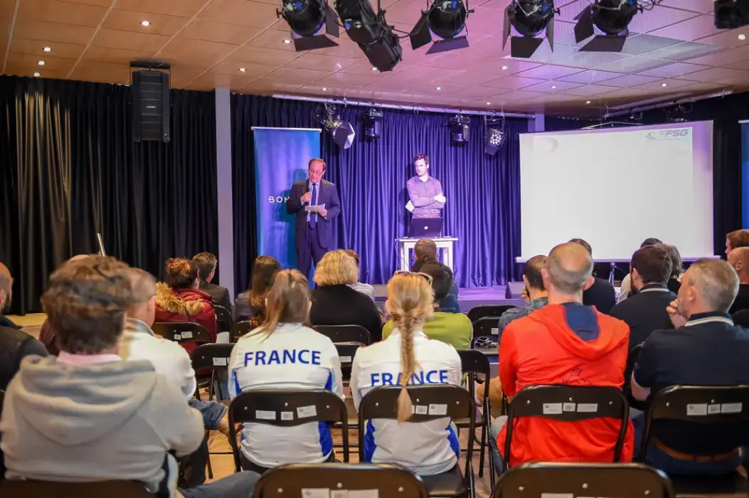 Espace Média Télécabine 9