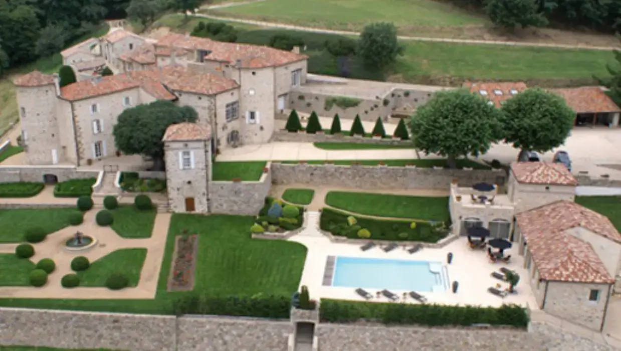 Château de Cachard 5
