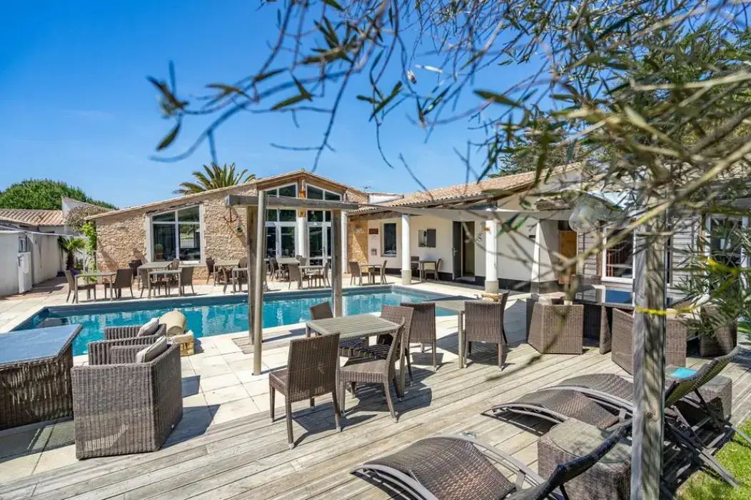 Hôtel Restaurant Spa Plaisir