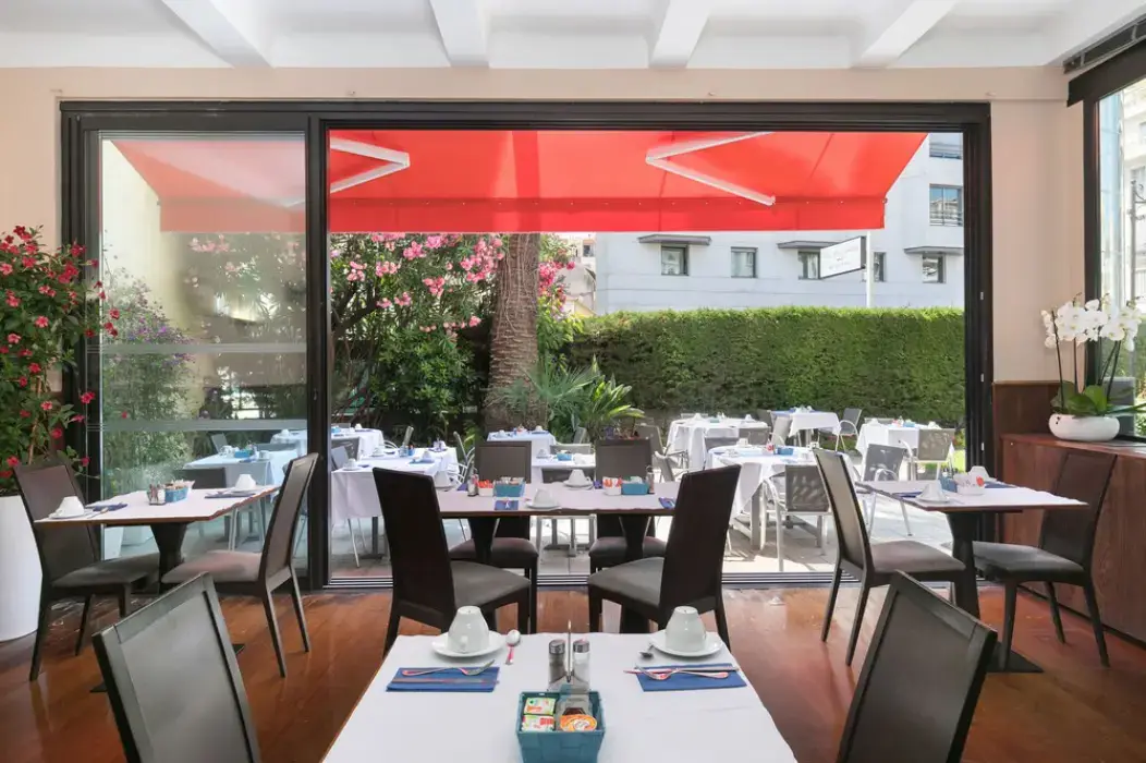 Best Western Plus Hôtel Brice Garden 5