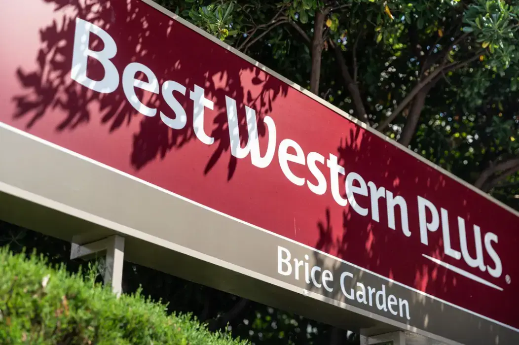 Best Western Plus Hôtel Brice Garden 9