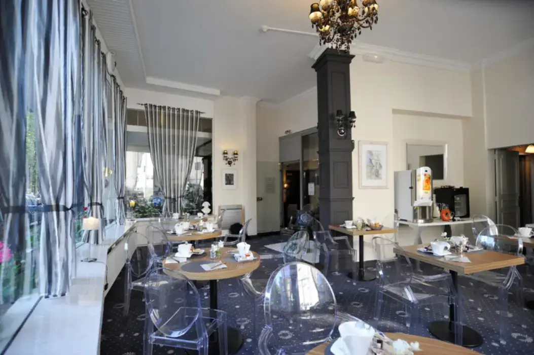 Hôtel Napoléon La Roche-sur-Yon 8