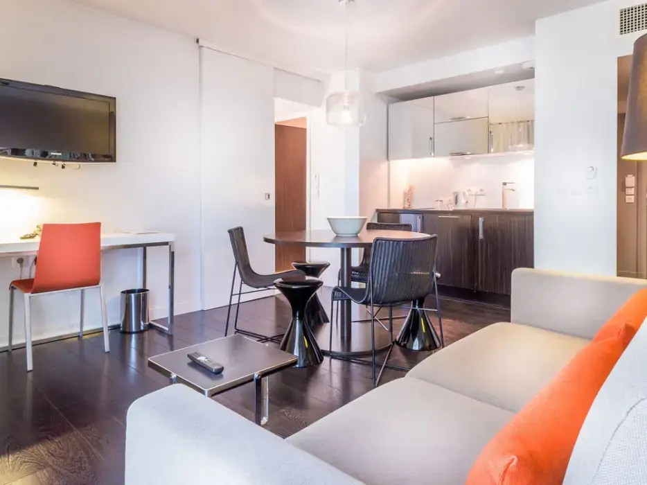 Aparthotel Adagio Nice Centre 5