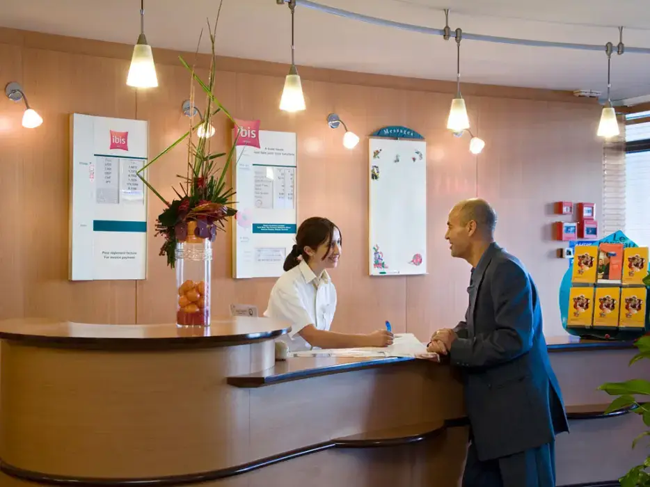 Ibis Marseille Timone 4