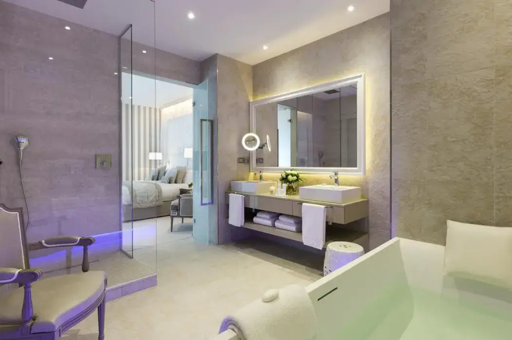 Hôtel Royal Thalasso Barriere 12