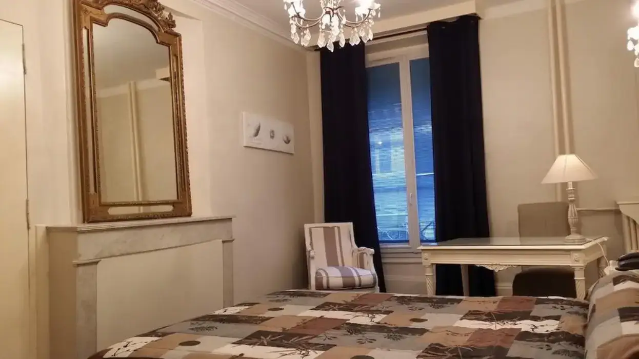 Hôtel Azur 5