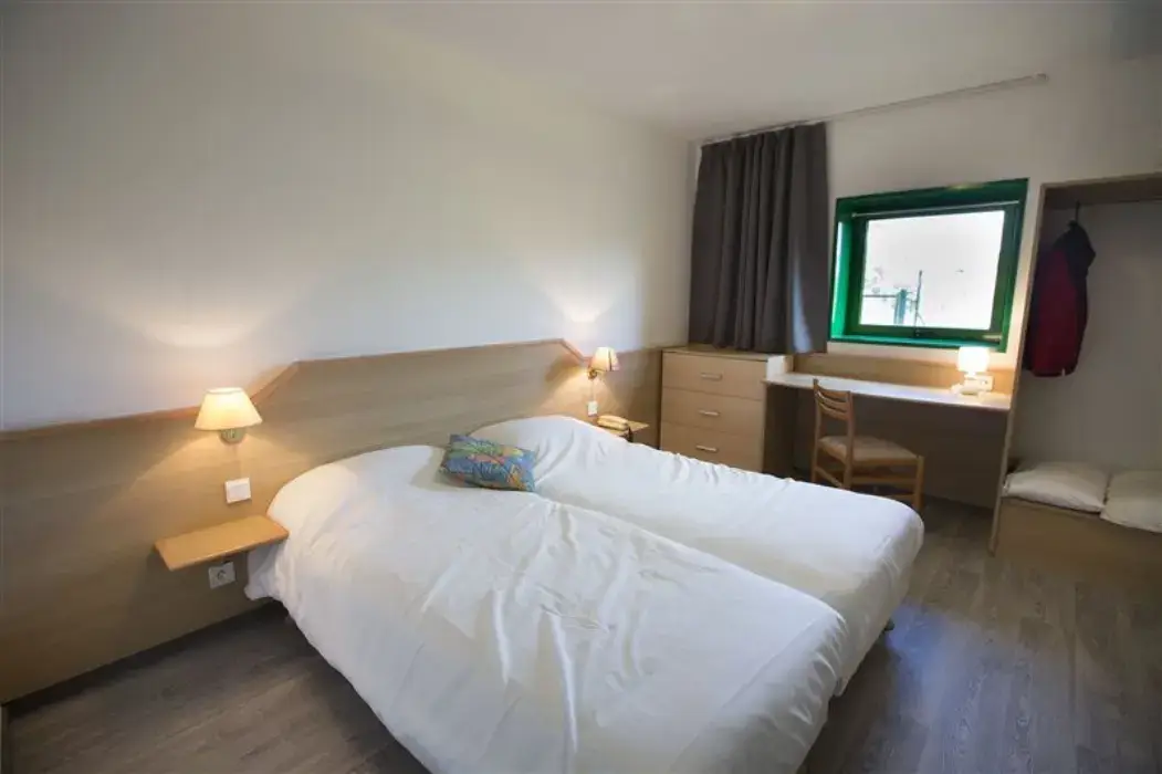 Millau Hôtel Club 8