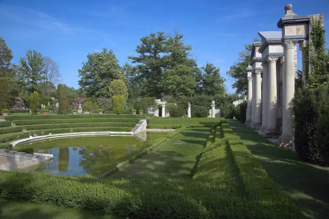 Château du Champ de Bataille 6