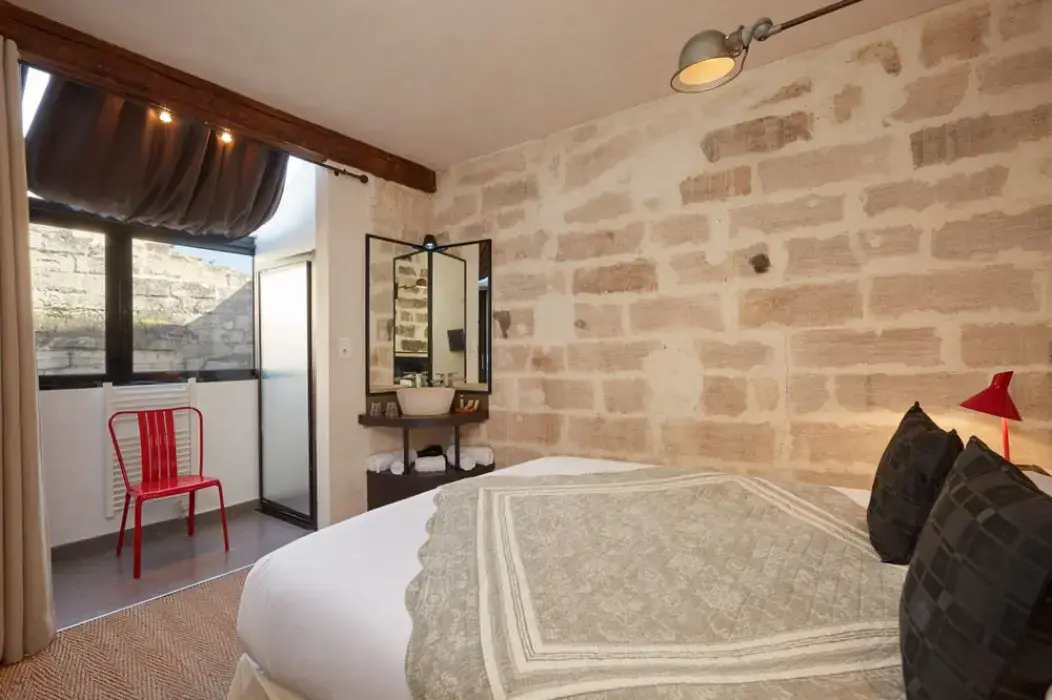 L'Atelier Hôtel 11