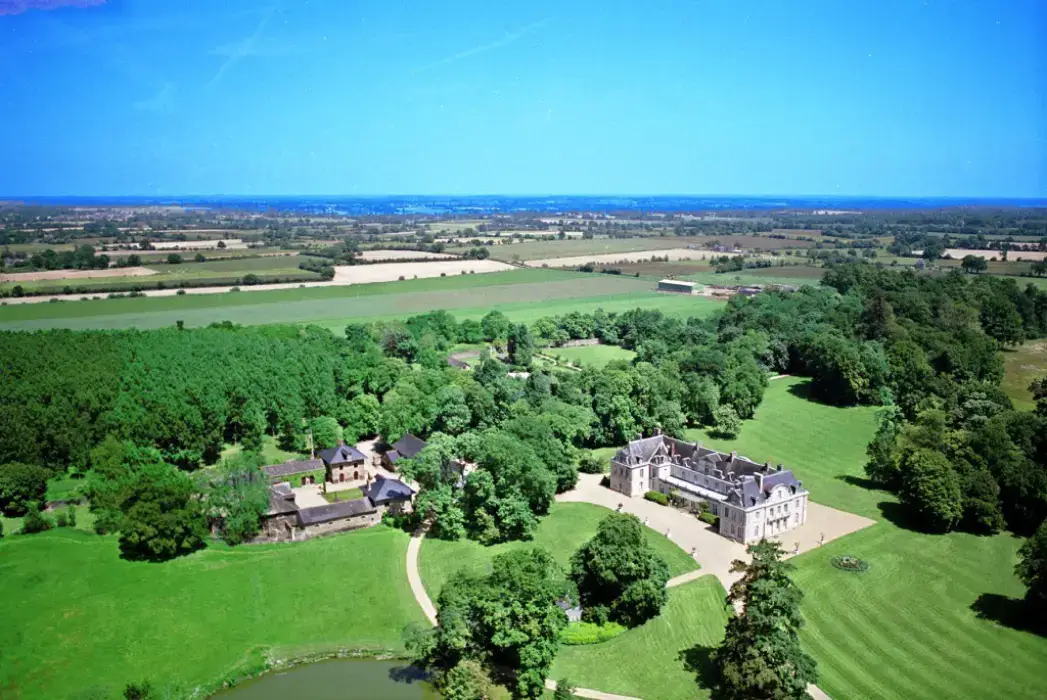 Château des Briottières 25