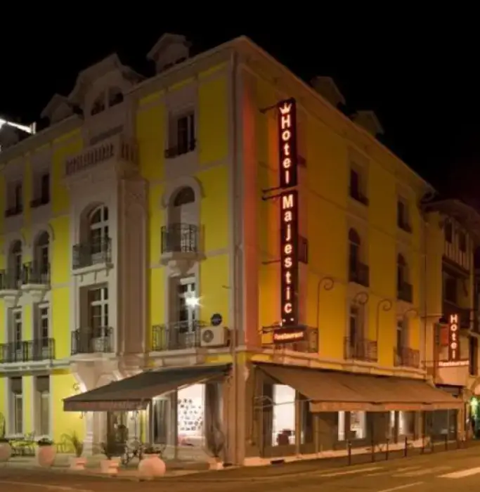 Hôtel Majestic 2