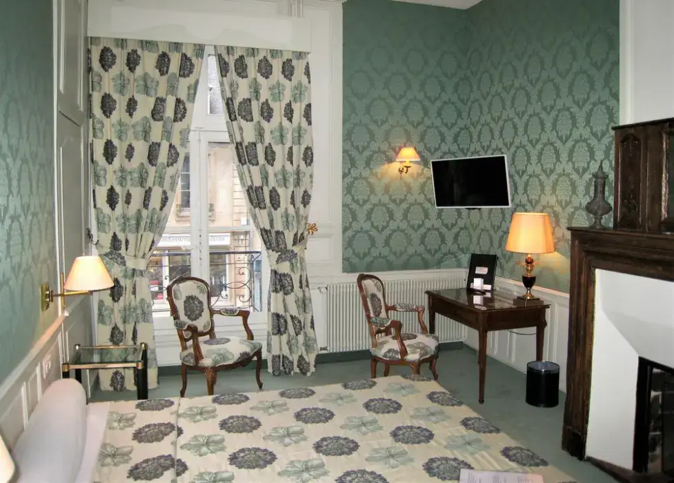 Hôtel Le Régent 4