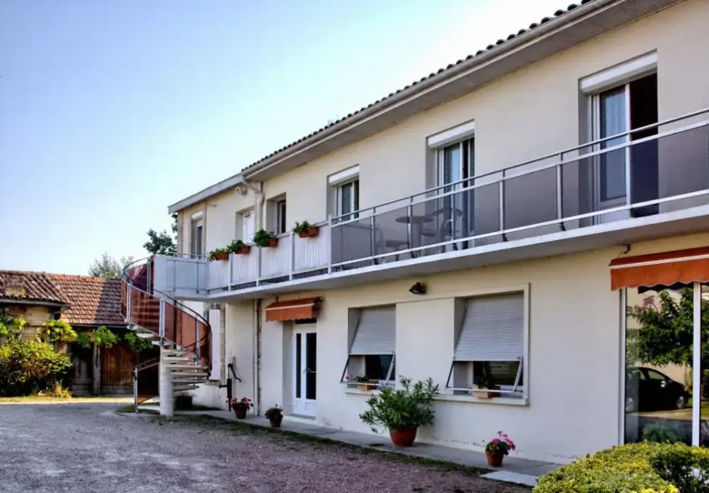Hôtel des Platanes 2