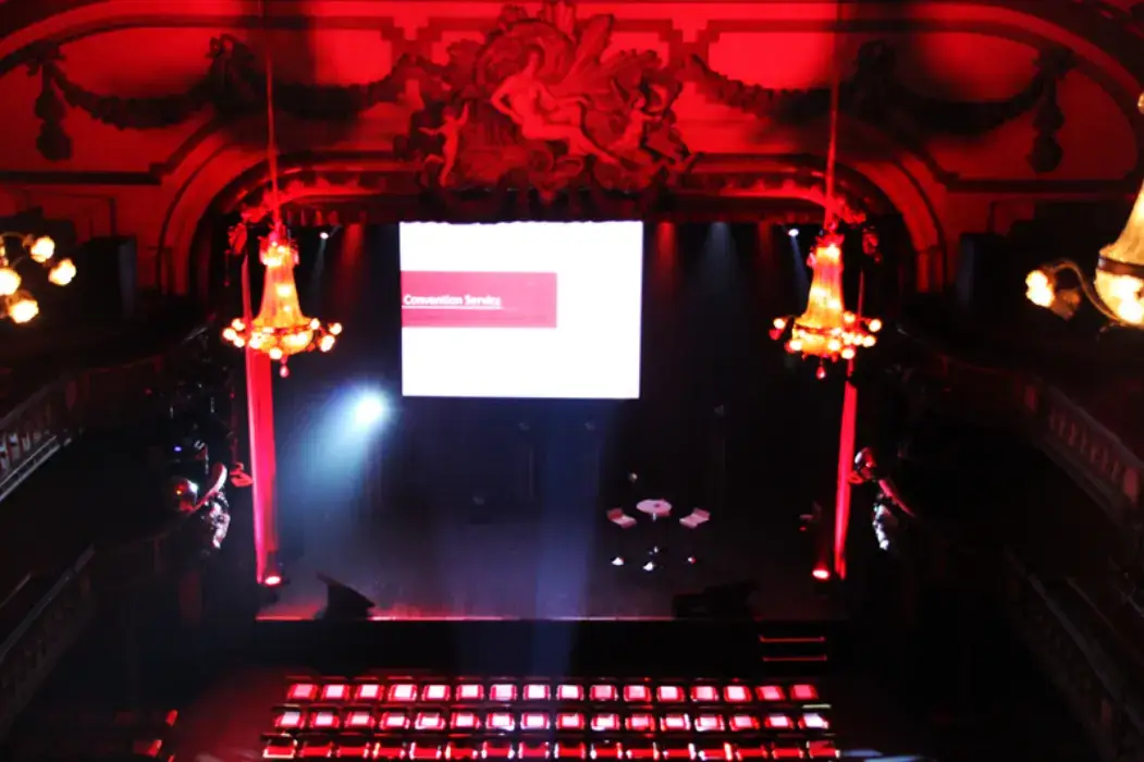 Le Trianon Paris 9
