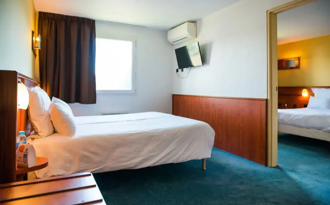 Brit Hotel Blois Le Prema 2