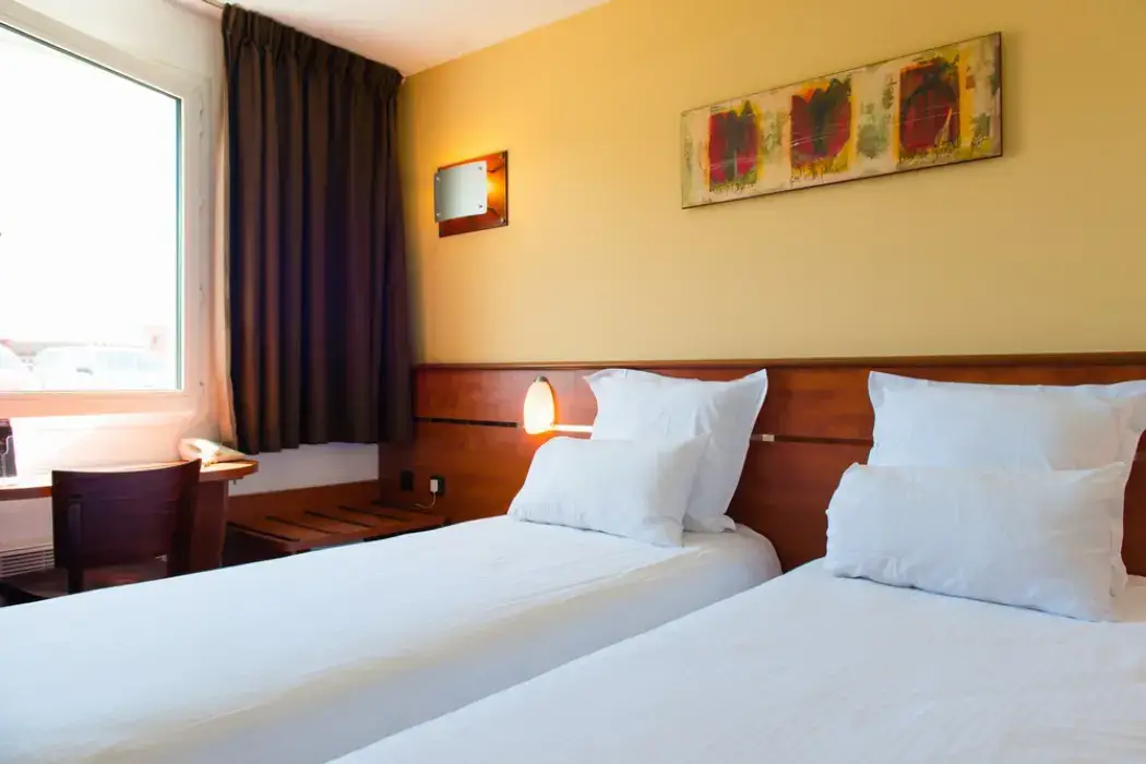 Brit Hotel Blois Le Prema 6