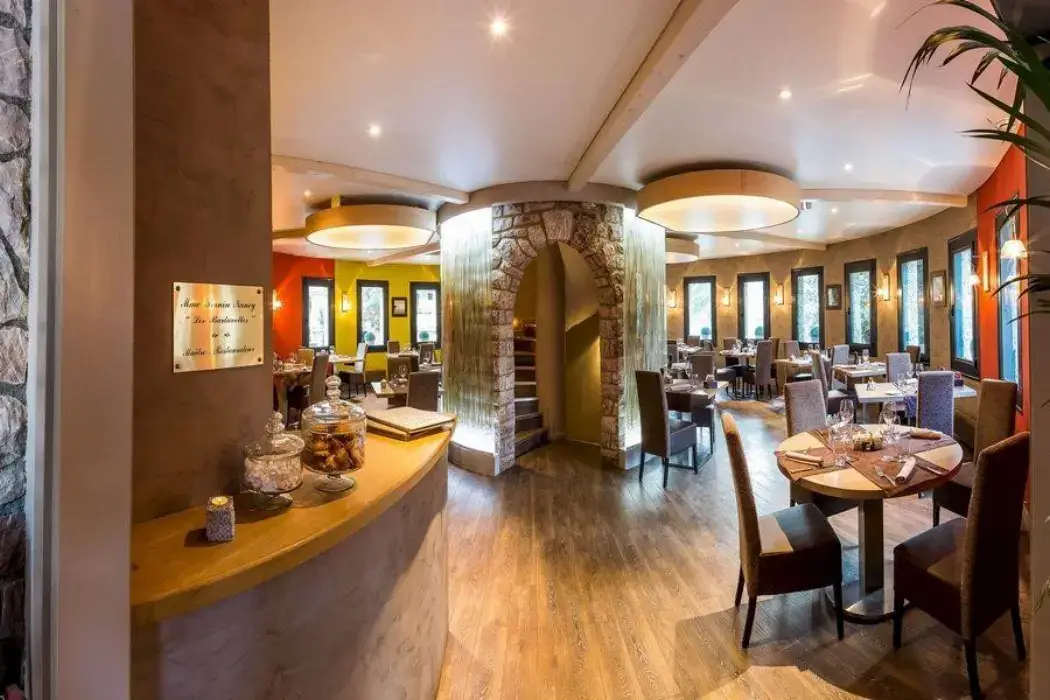 Les Bartavelles Hotel And Spa 6