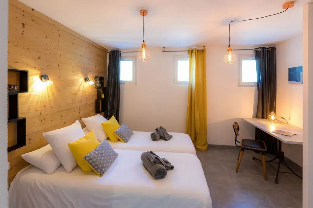 Les Bartavelles Hotel And Spa 13