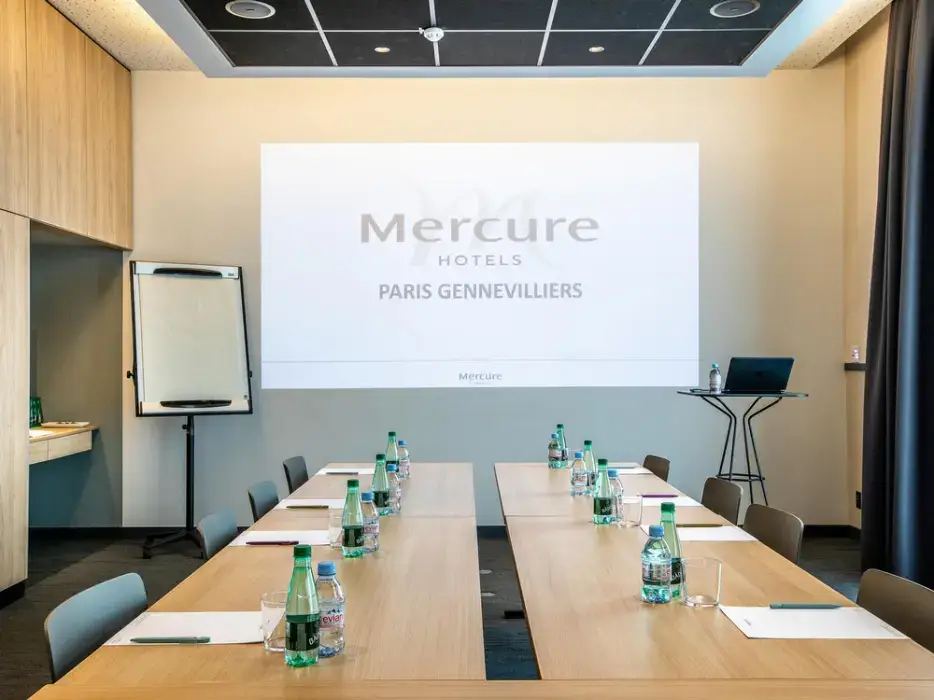 Mercure Paris Gennevilliers 6