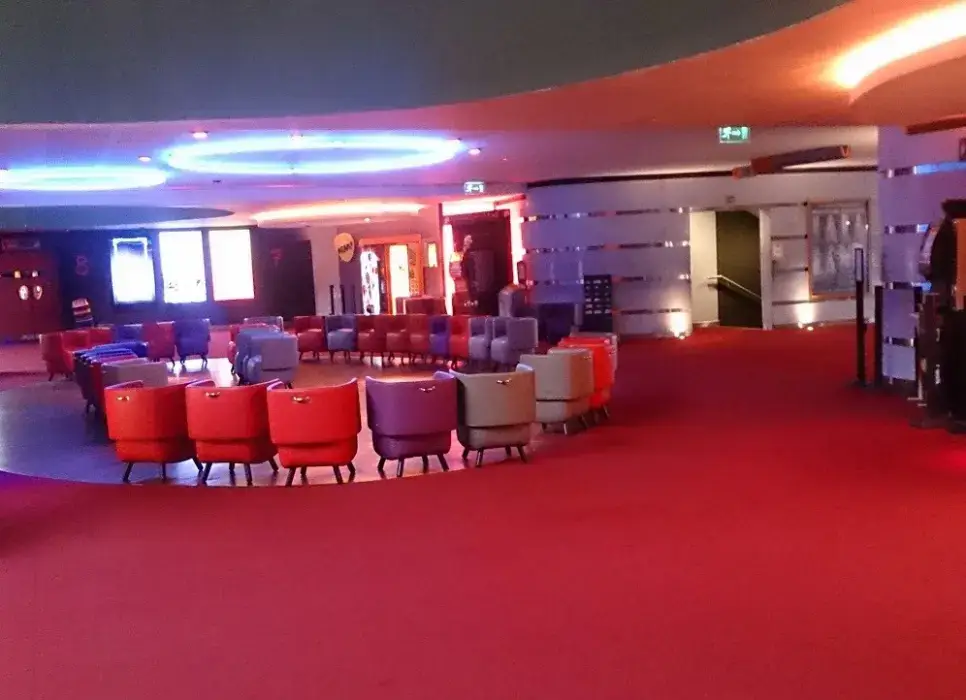 Pathé Valence 4