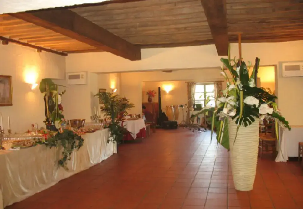 Domaine Alexander 2