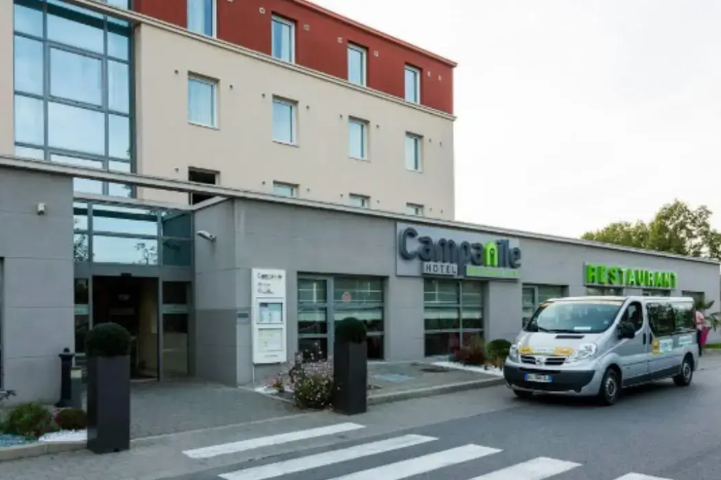 Campanile Roissy Le Mesnil Amelot 9