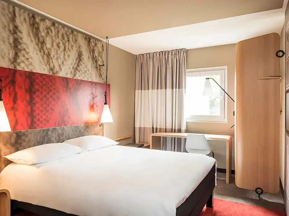 Ibis Saint Omer Centre 3
