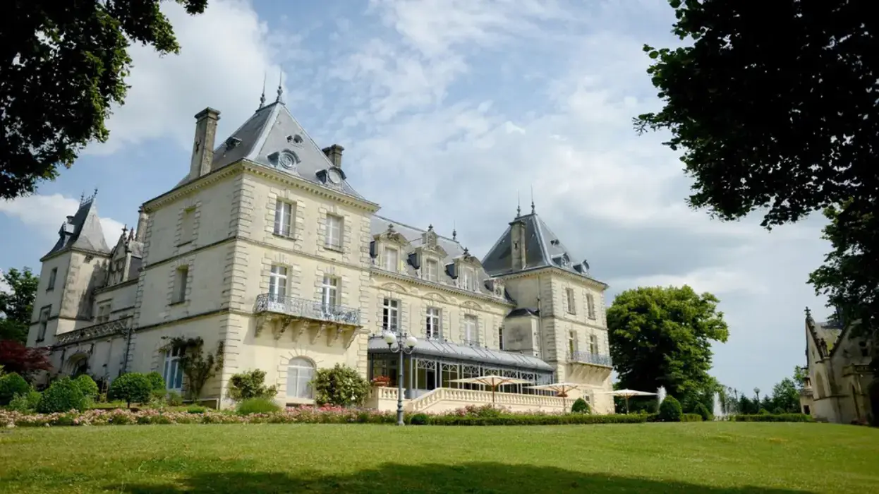 Château de Mirambeau 10