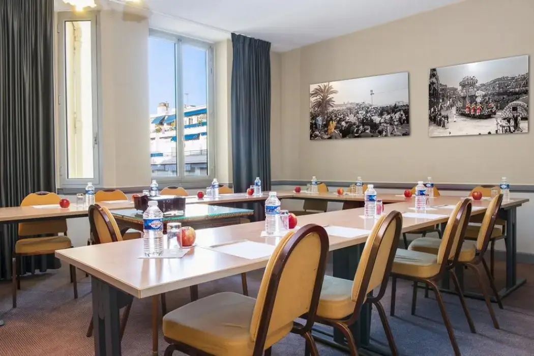 Le Royal Nice 11