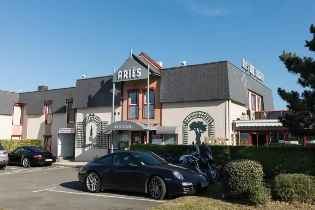 Brit Hotel Ariès Argentan 4