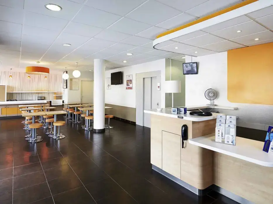 Ibis Budget Blois Centre 4