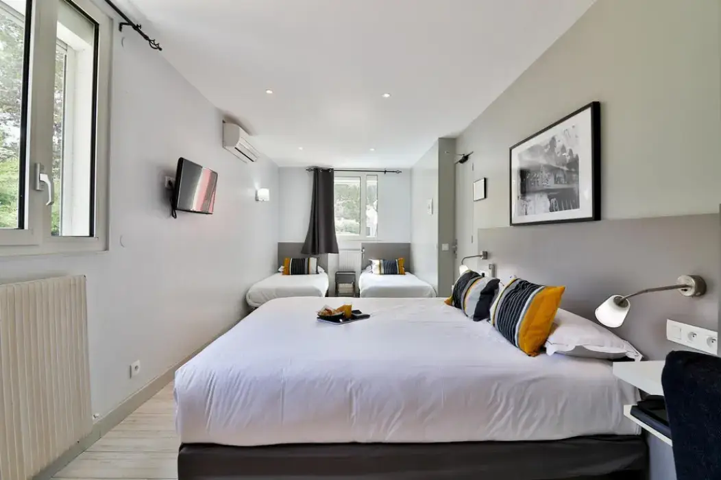 Hôtel la Tuilière 7