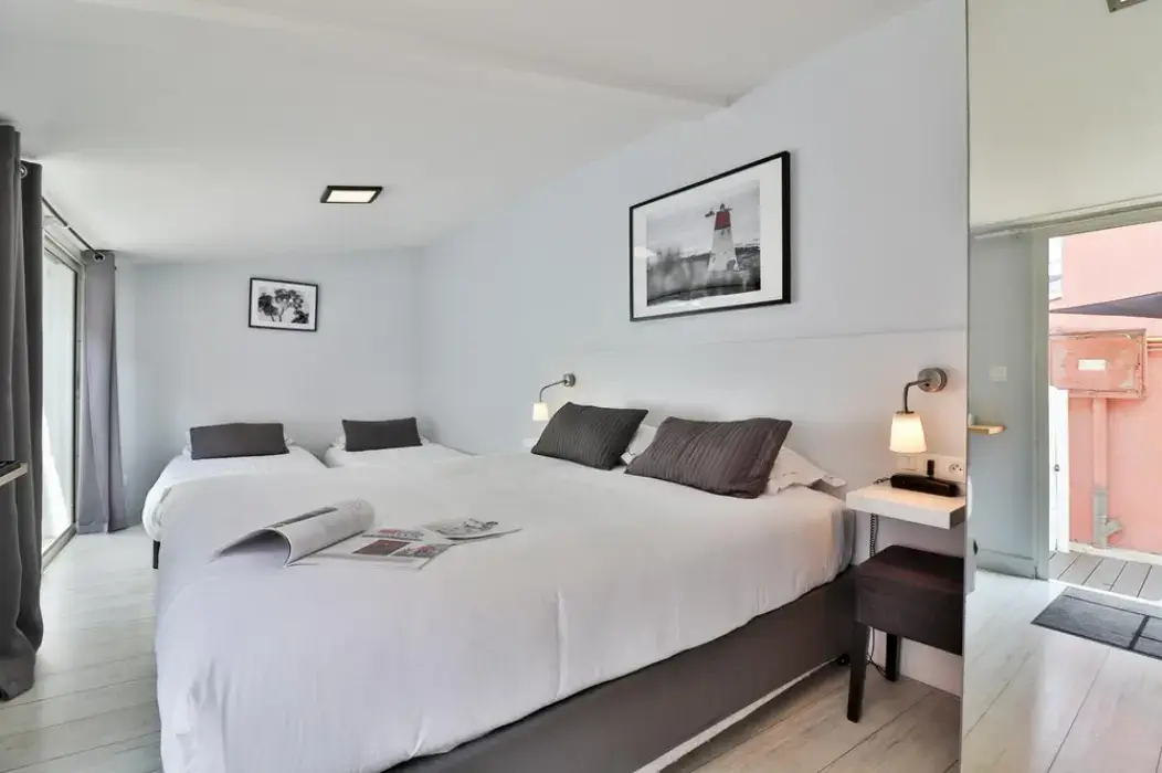 Hôtel la Tuilière 8