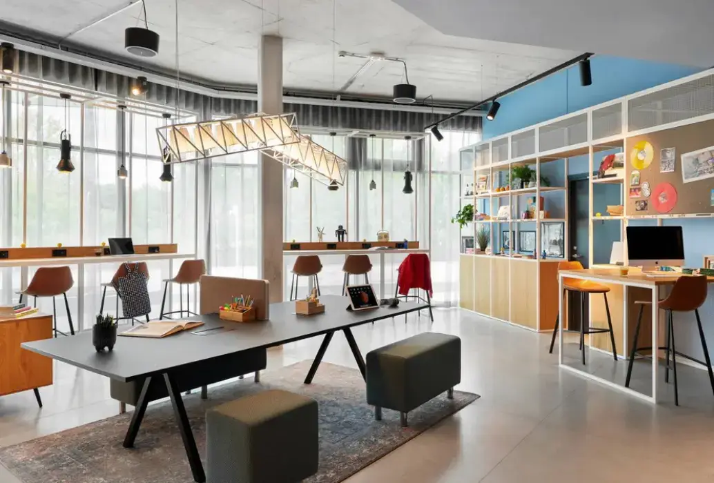 Moxy Sophia Antipolis 10