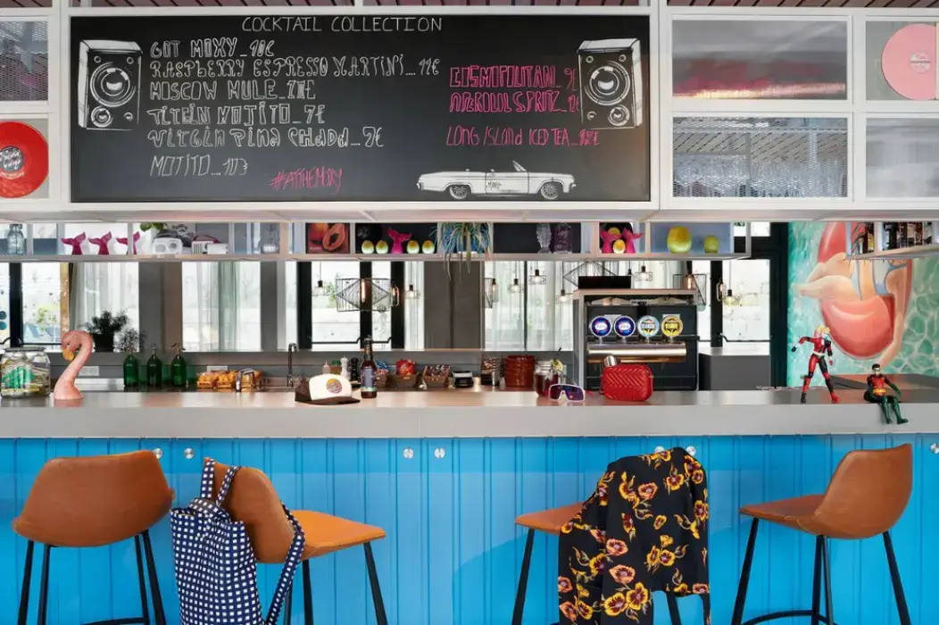 Moxy Sophia Antipolis 12