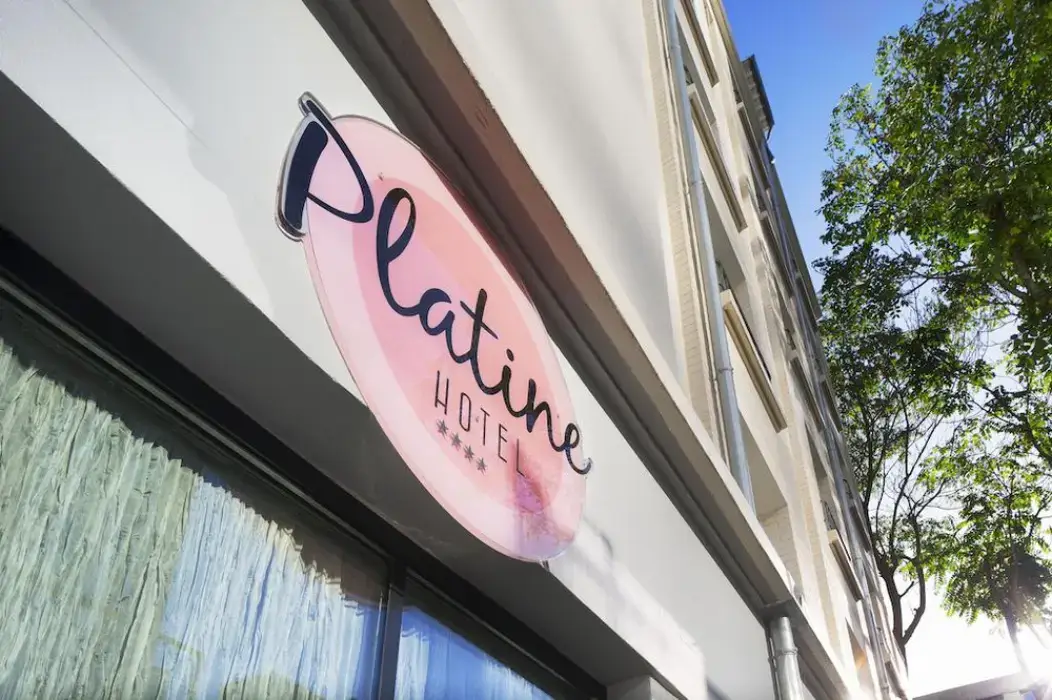 Platine Hôtel 2