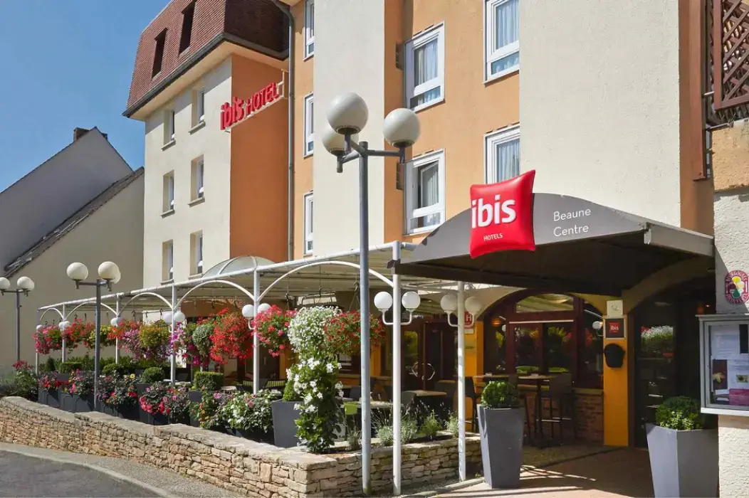 Ibis Beaune Centre 6